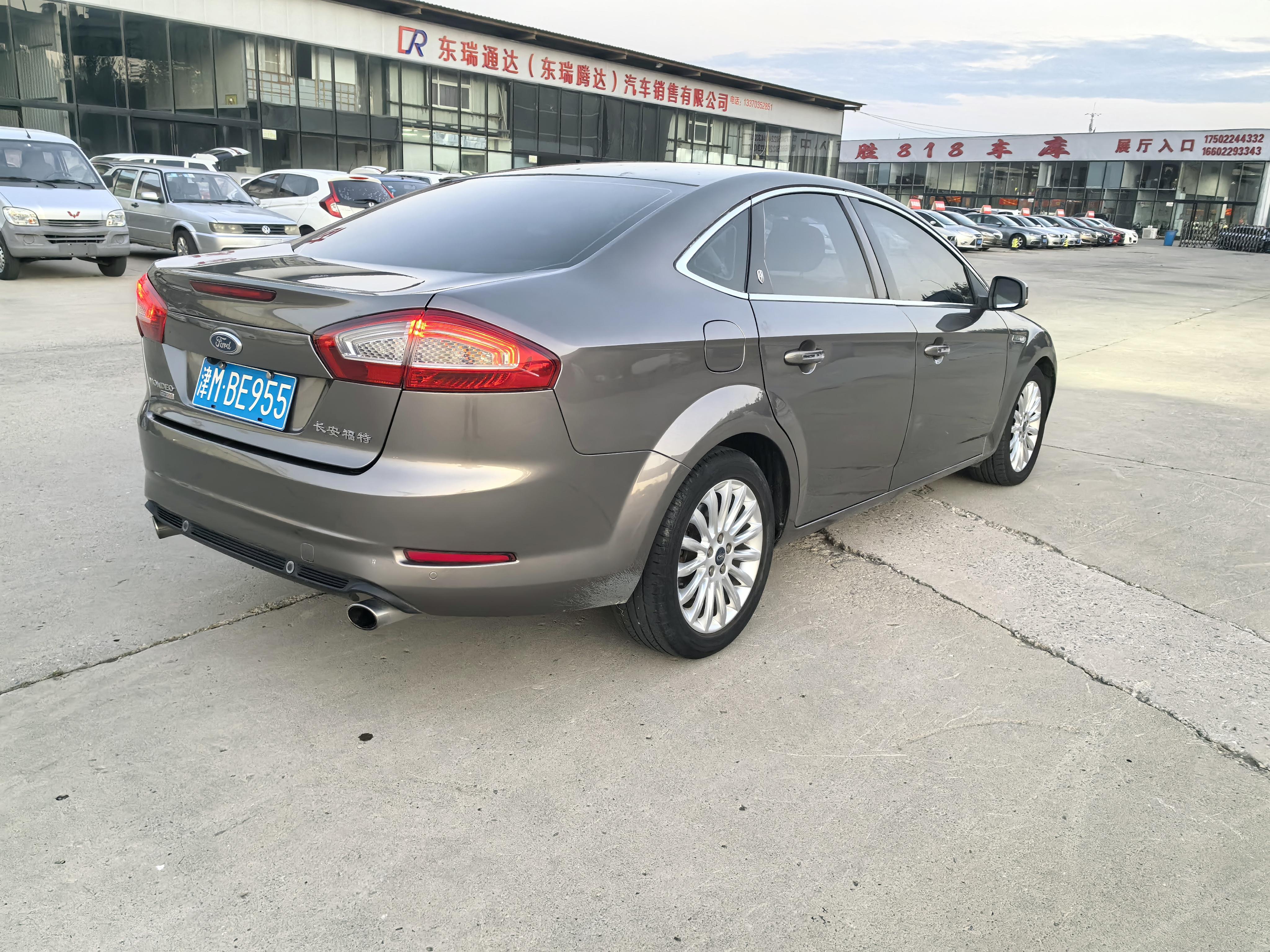 Ford Mondeo 2012 thumb 5