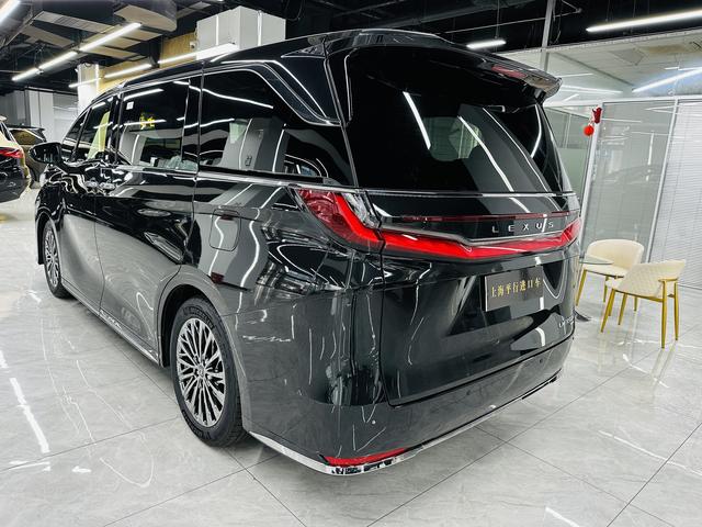 Lexus LM 2025 thumb 7