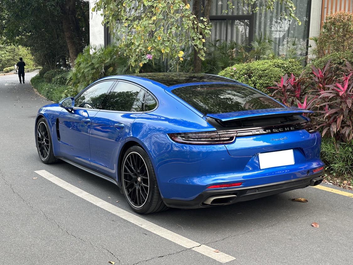 Porsche Panamera 2018 thumb 2