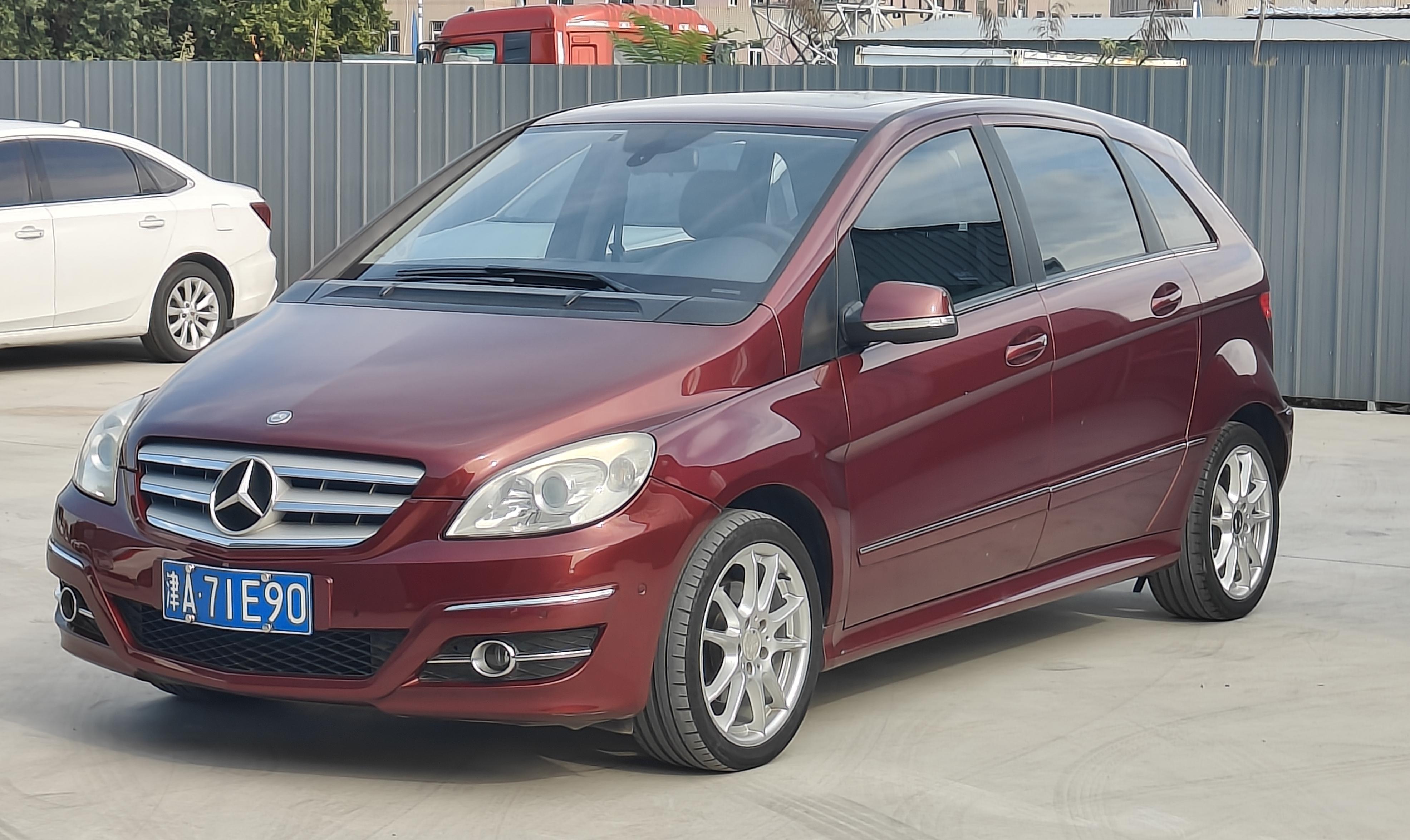 Mercedes-Benz B-Класс 2011 thumb 9