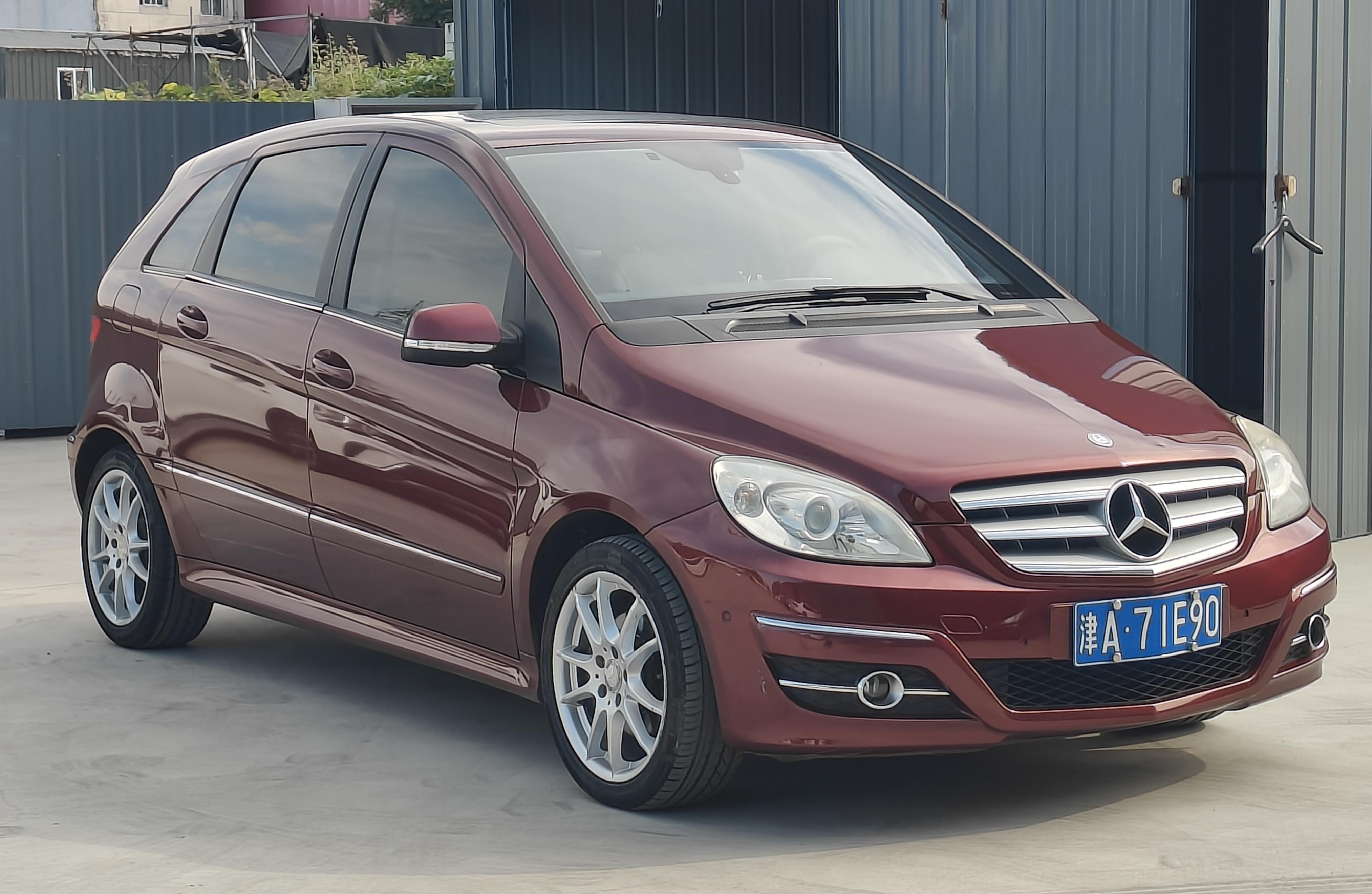 Mercedes-Benz B-Класс 2011 thumb 11
