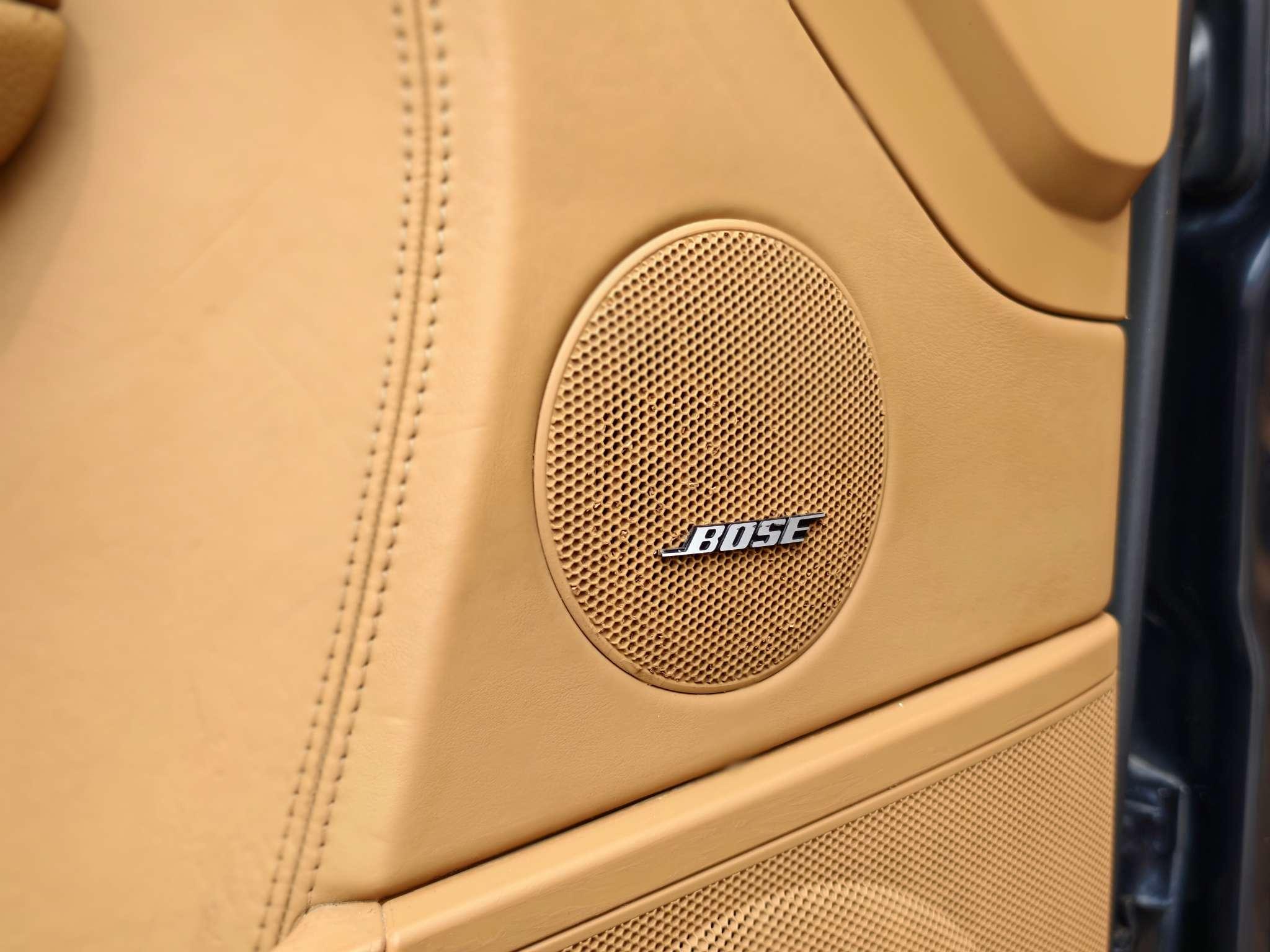 Porsche Cayenne 2006 thumb 4