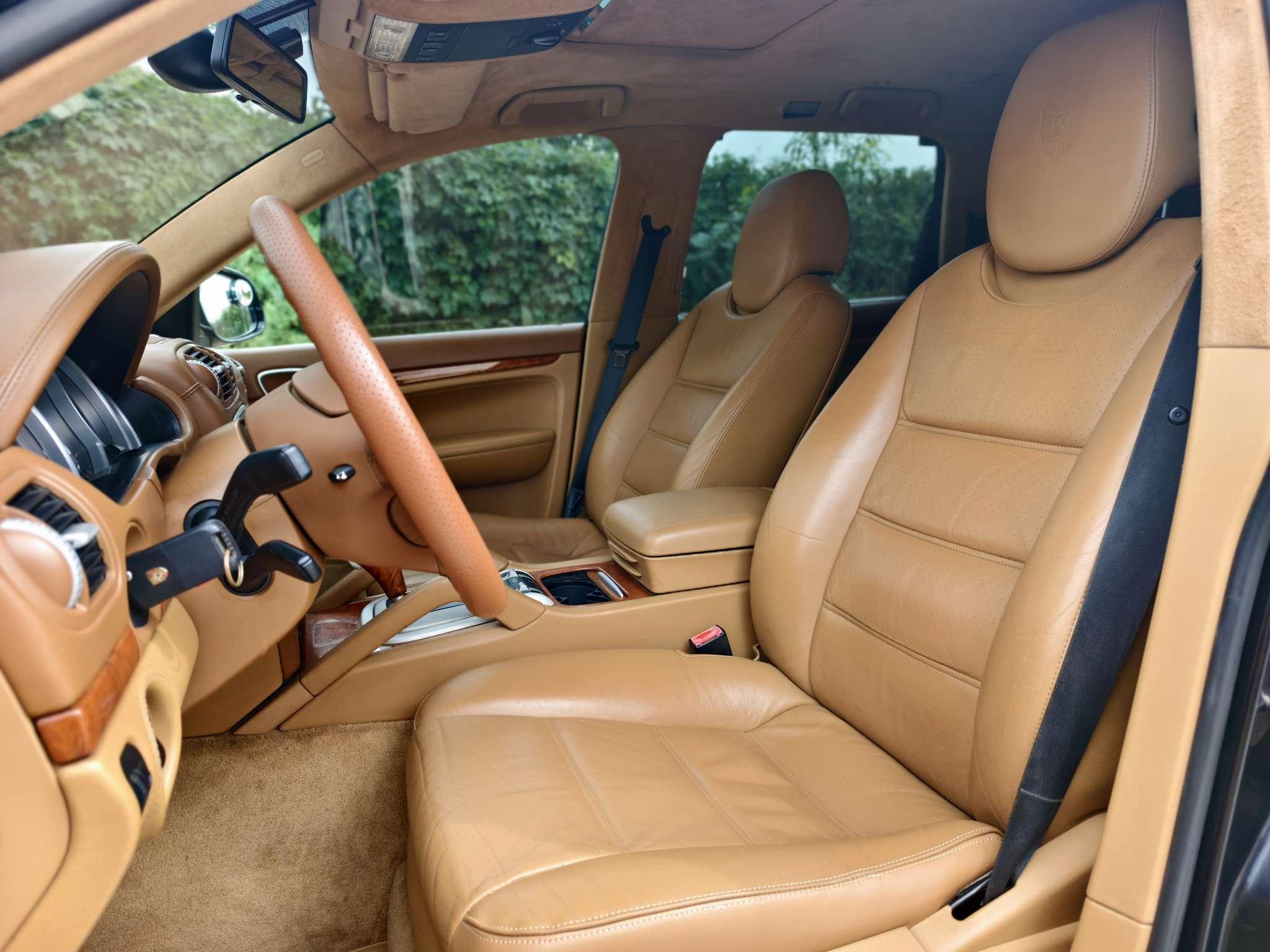 Porsche Cayenne 2006 thumb 12
