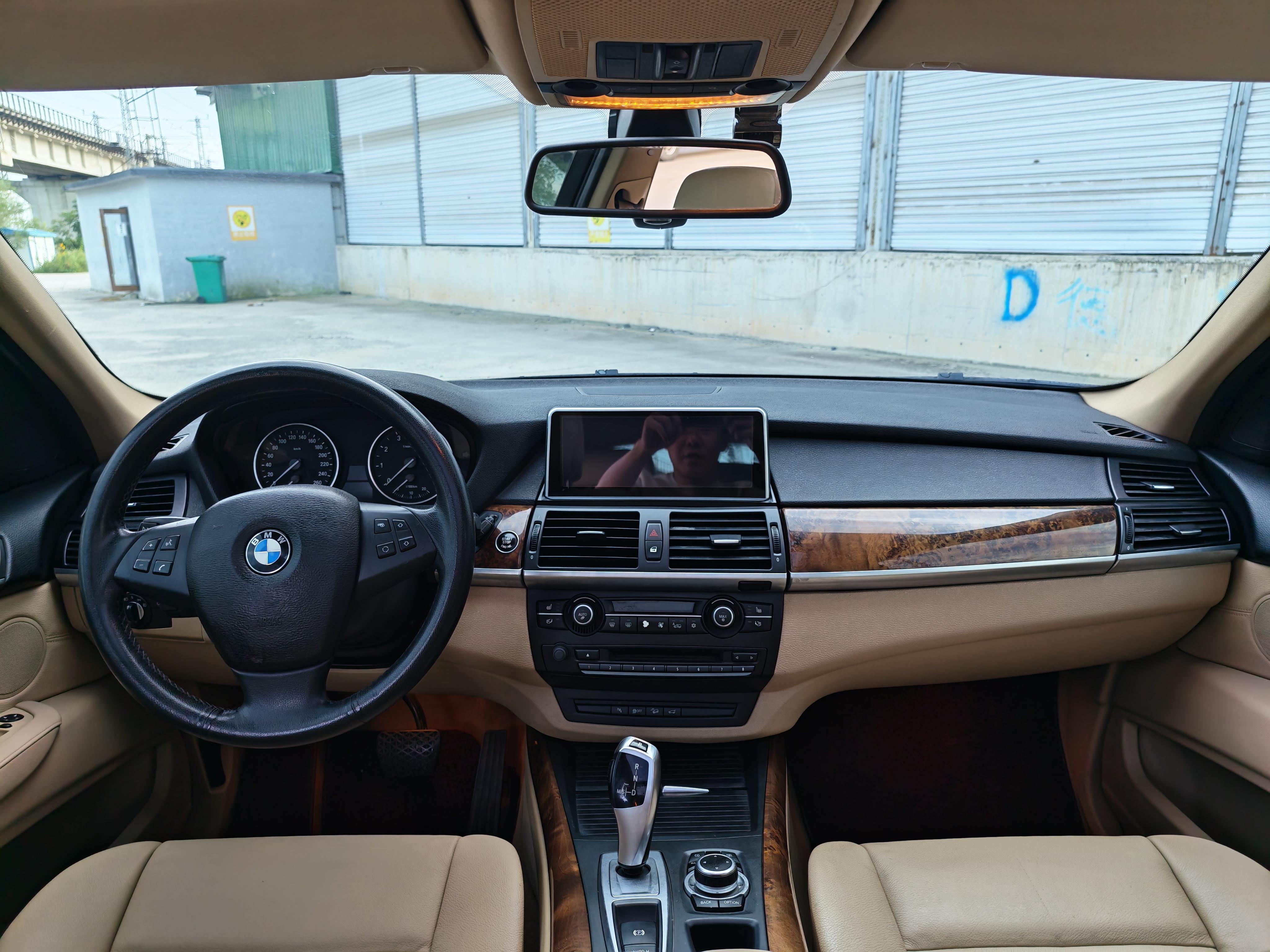 BMW X5 2011 thumb 5