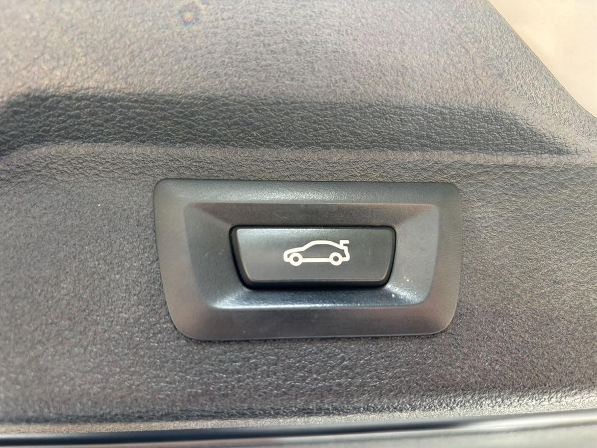 BMW X5 2015 thumb 6