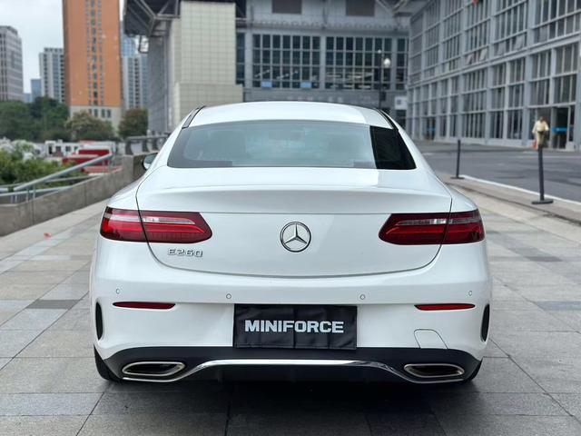 Mercedes-Benz E-Class 2020 thumb 5
