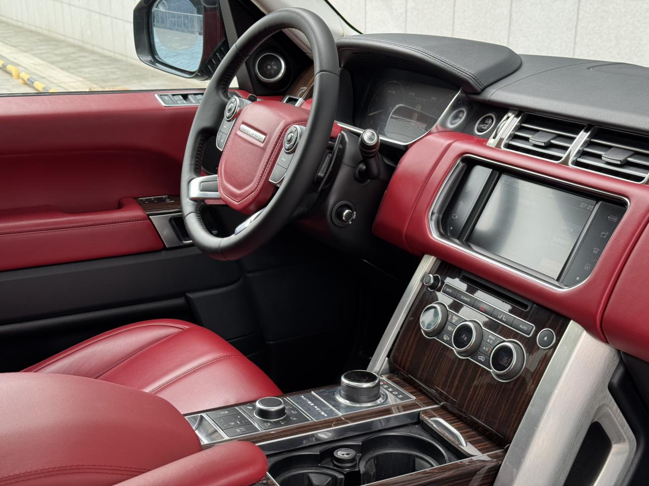 Land Rover Range Rover 2016 thumb 6