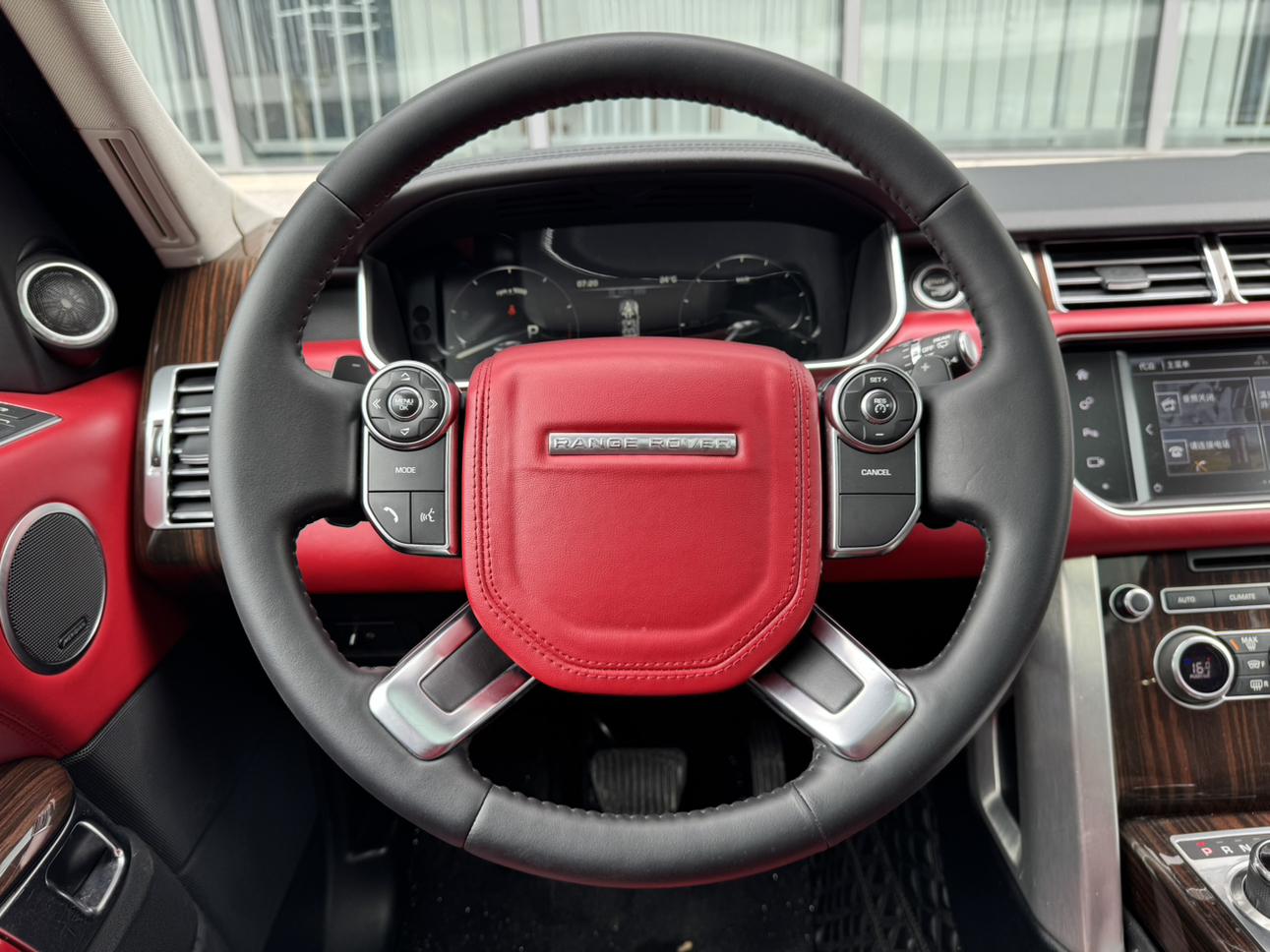 Land Rover Range Rover 2016 thumb 9