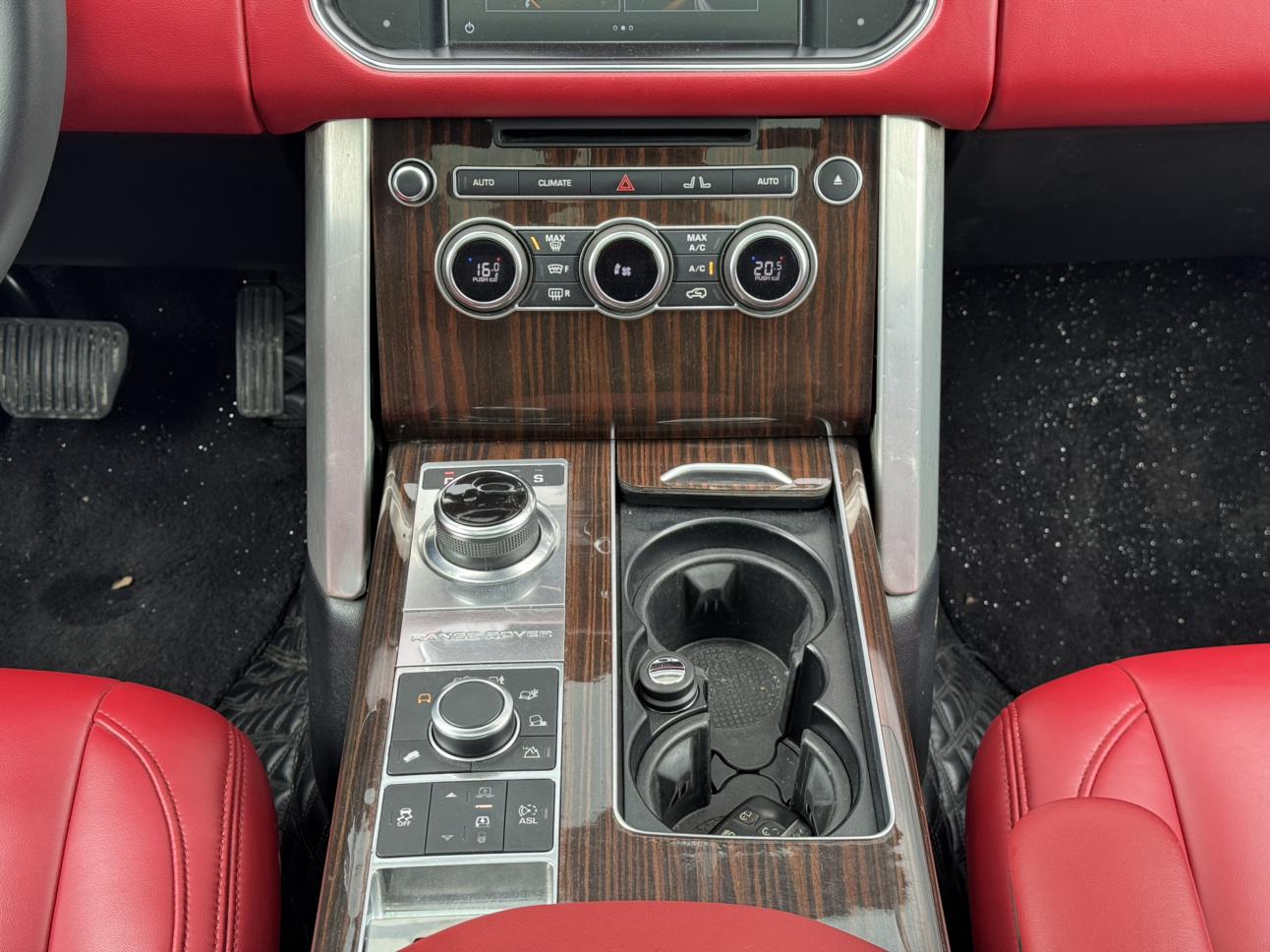 Land Rover Range Rover 2016 thumb 10