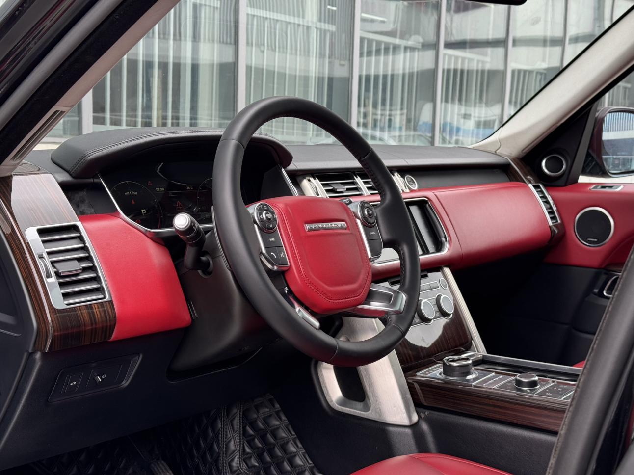 Land Rover Range Rover 2016 thumb 12