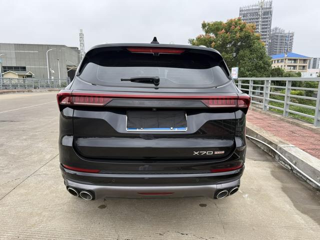JETOUR X70 PLUS 2022 thumb 11