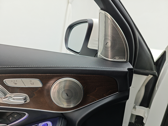 Mercedes-Benz GLC 2024 thumb 7