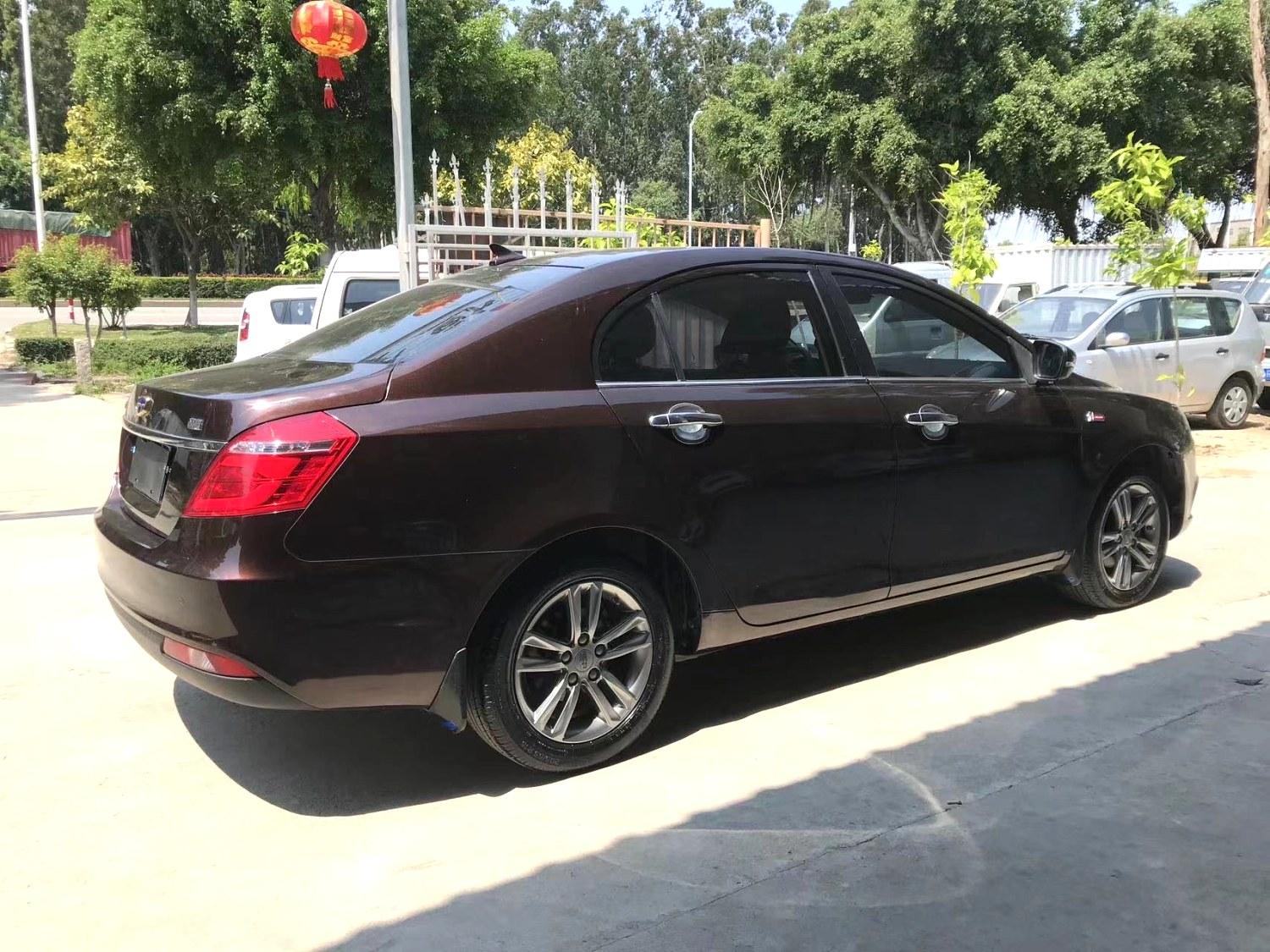 Geely Emgrand 2017 thumb 4