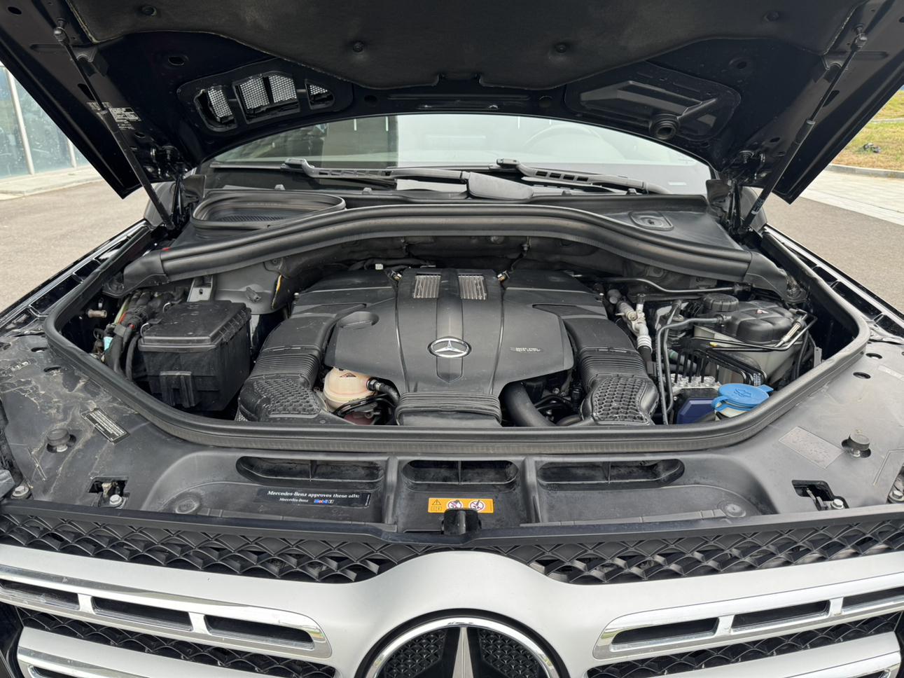 Mercedes-Benz GLS 2017 thumb 5