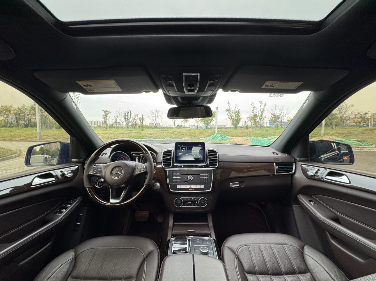 Mercedes-Benz GLS 2017 thumb 7