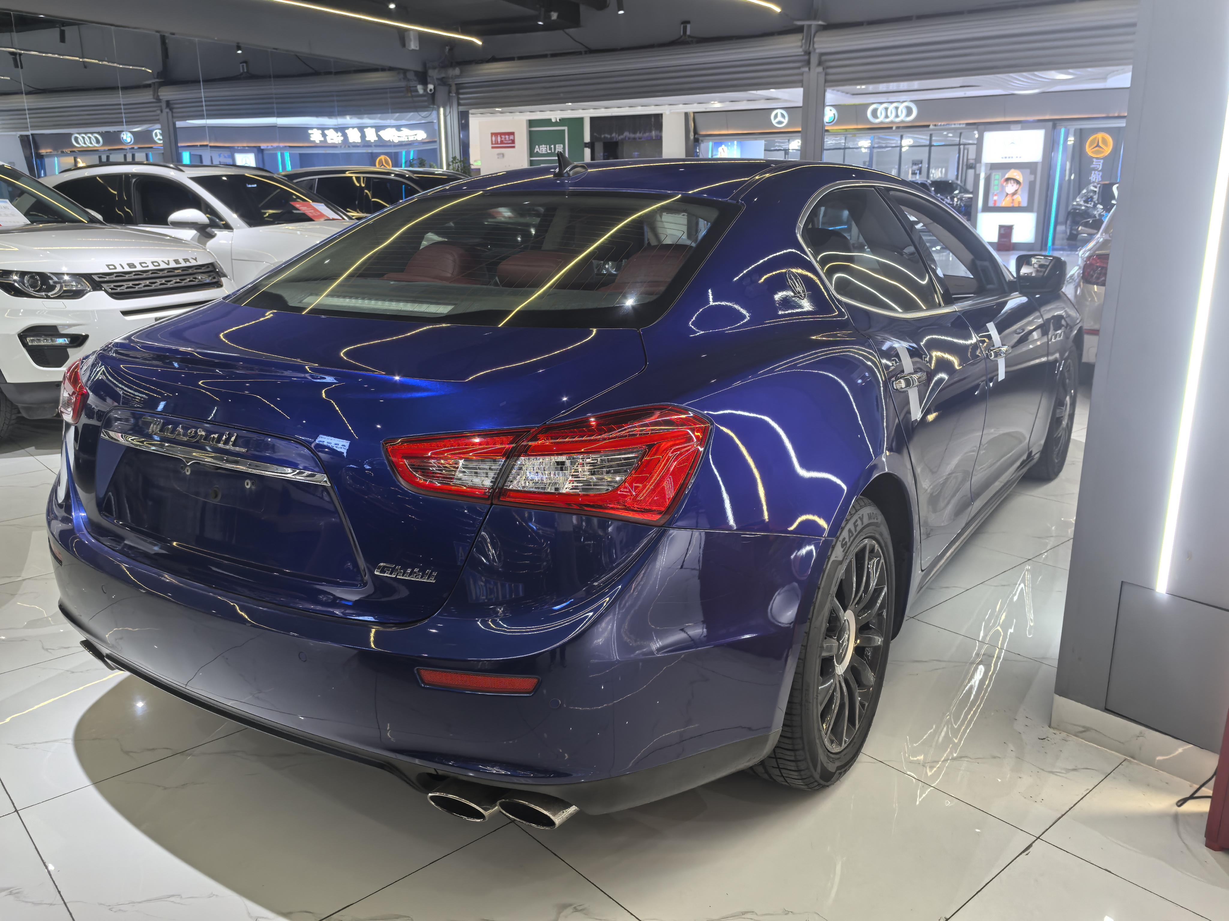 Maserati Ghibli 2015 thumb 4