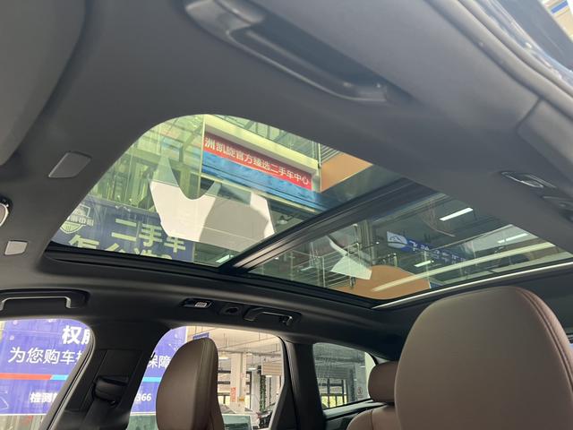 Volvo XC60 2022 thumb 6