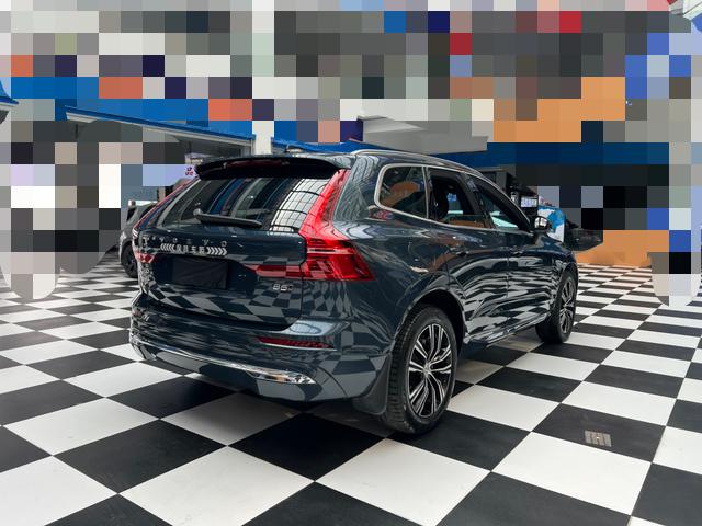 Volvo XC60 2022 thumb 9
