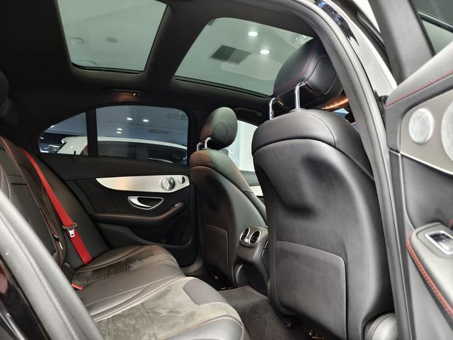 Mercedes-Benz C-Class 2019 thumb 11