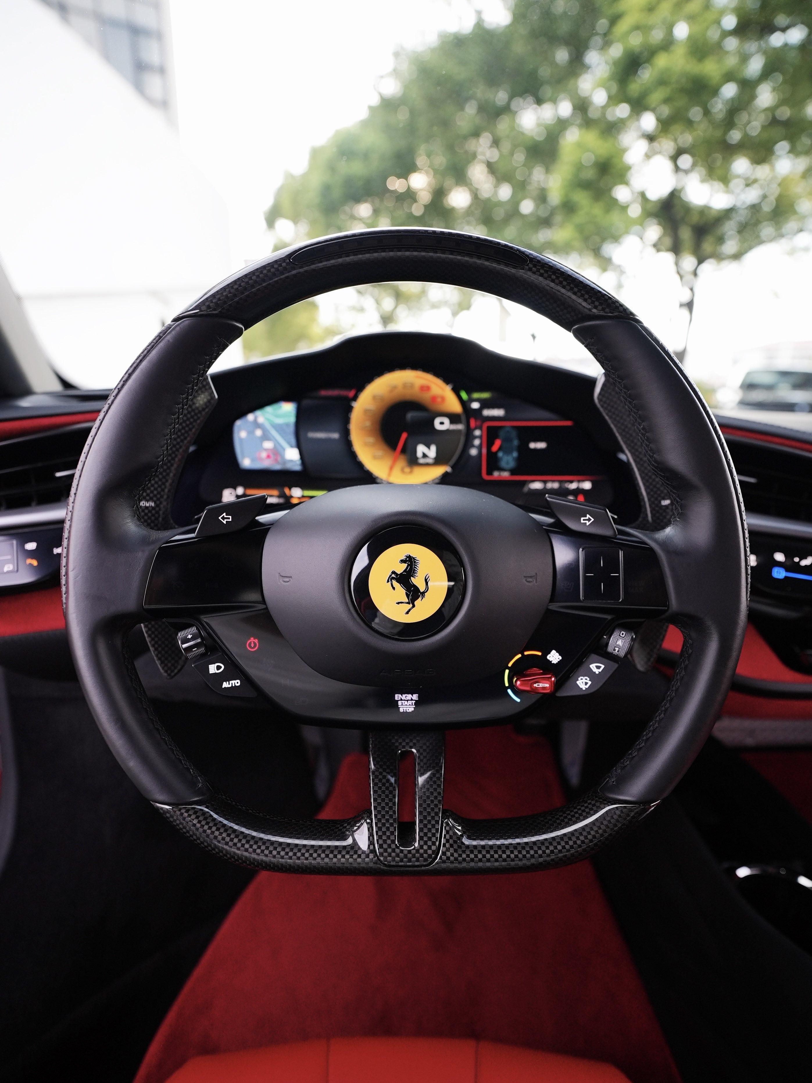 Ferrari SF90 2022 thumb 6