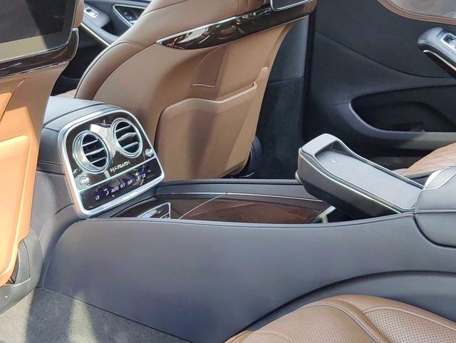 Mercedes-Benz S-Class 2020 thumb 12