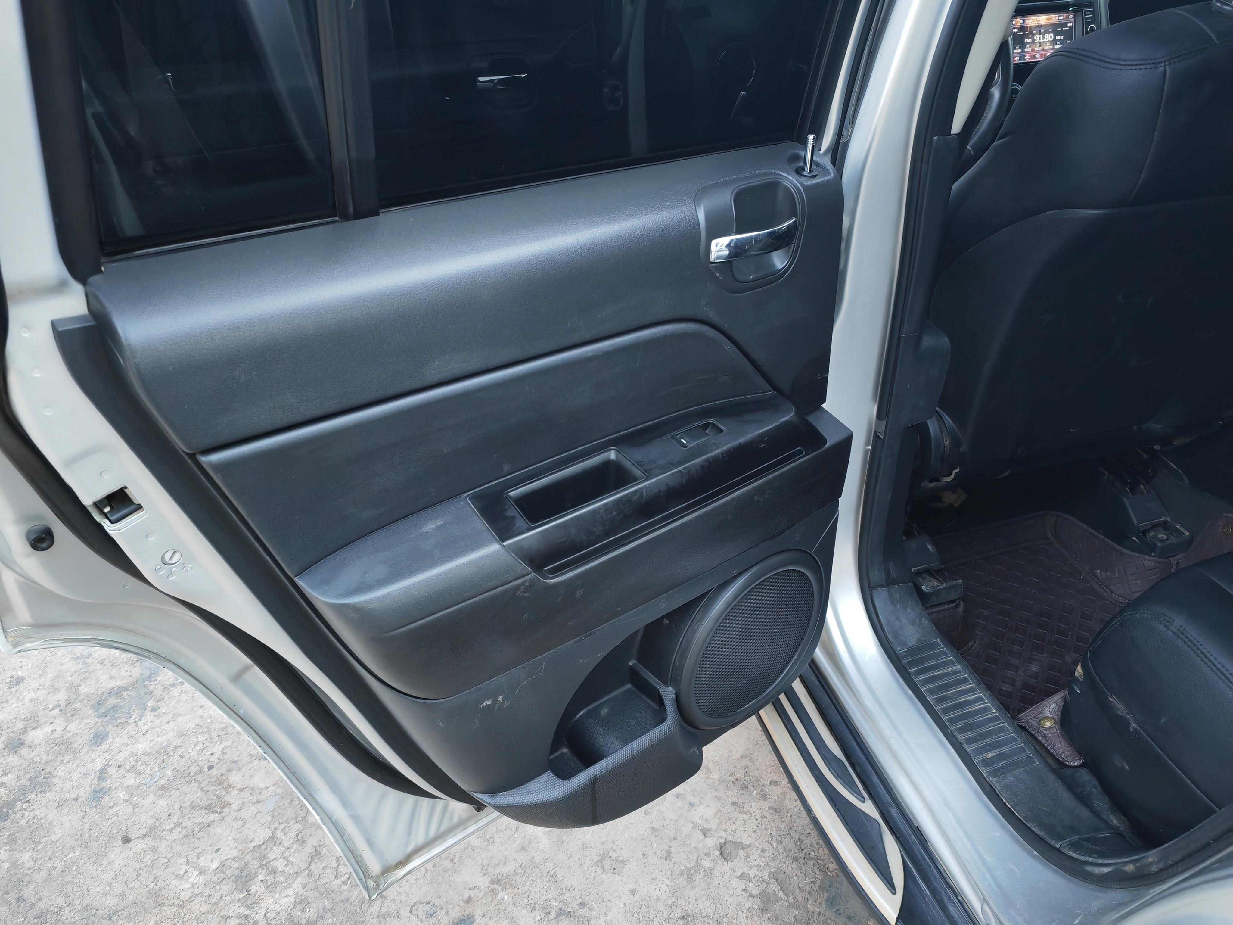 Jeep Compass 2012 thumb 8