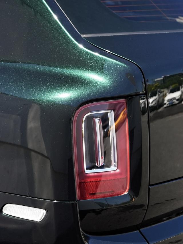 Rolls-Royce Cullinan 2020 thumb 5