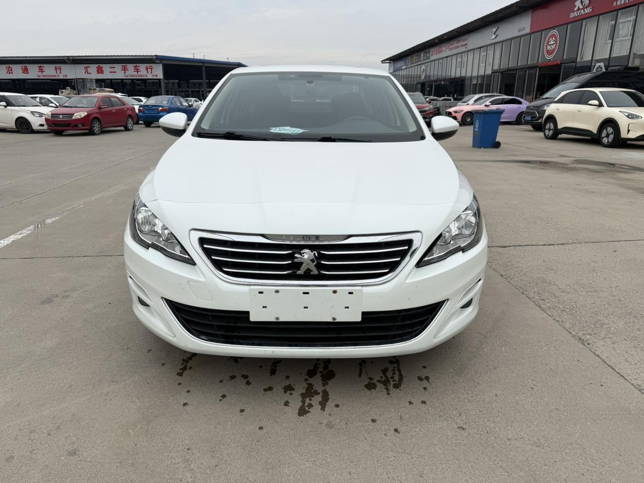 Peugeot 408 2017 thumb 12