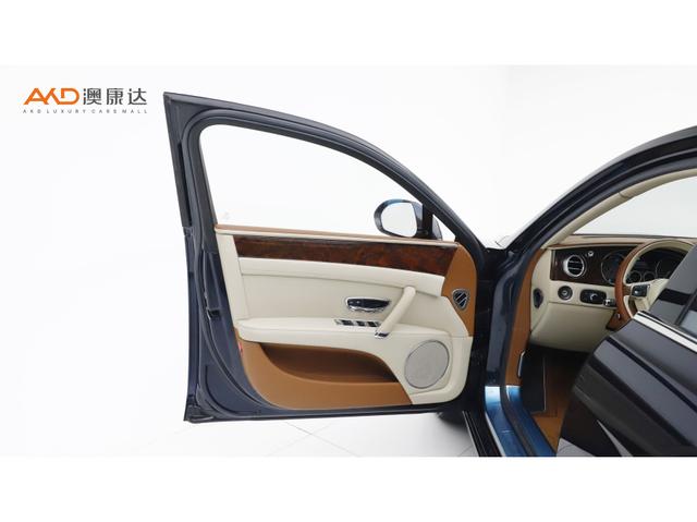 Bentley Flying Spur 2015 thumb 7