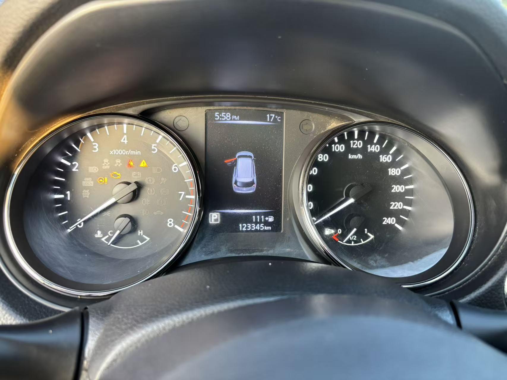 Nissan X-Trail 2018 thumb 10