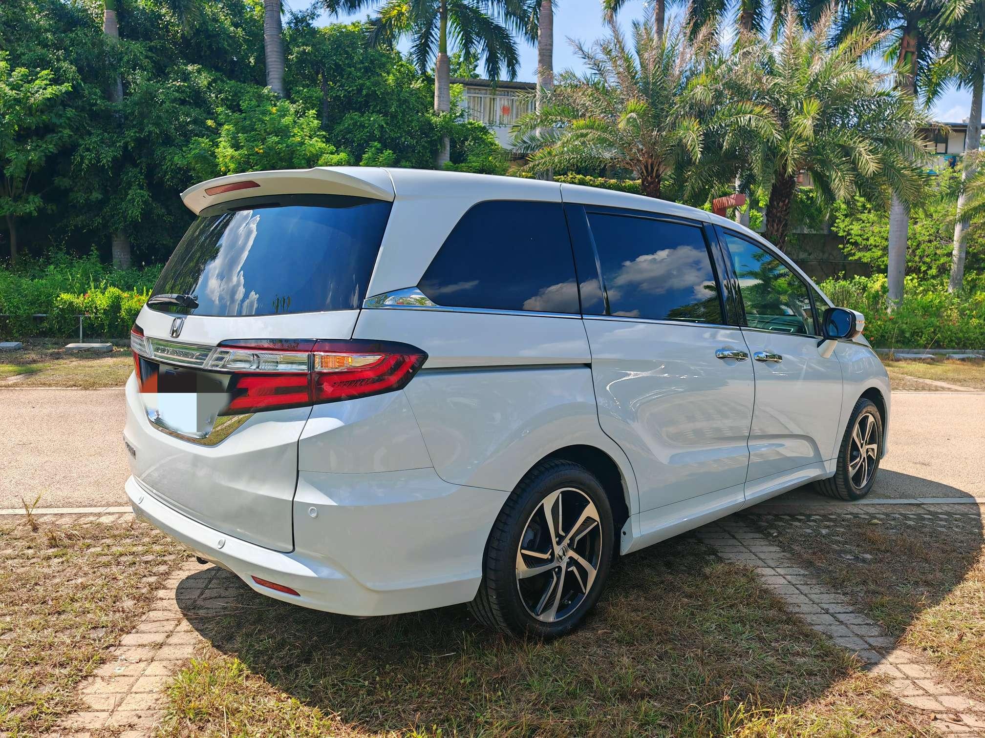 Honda Odyssey 2017 thumb 2