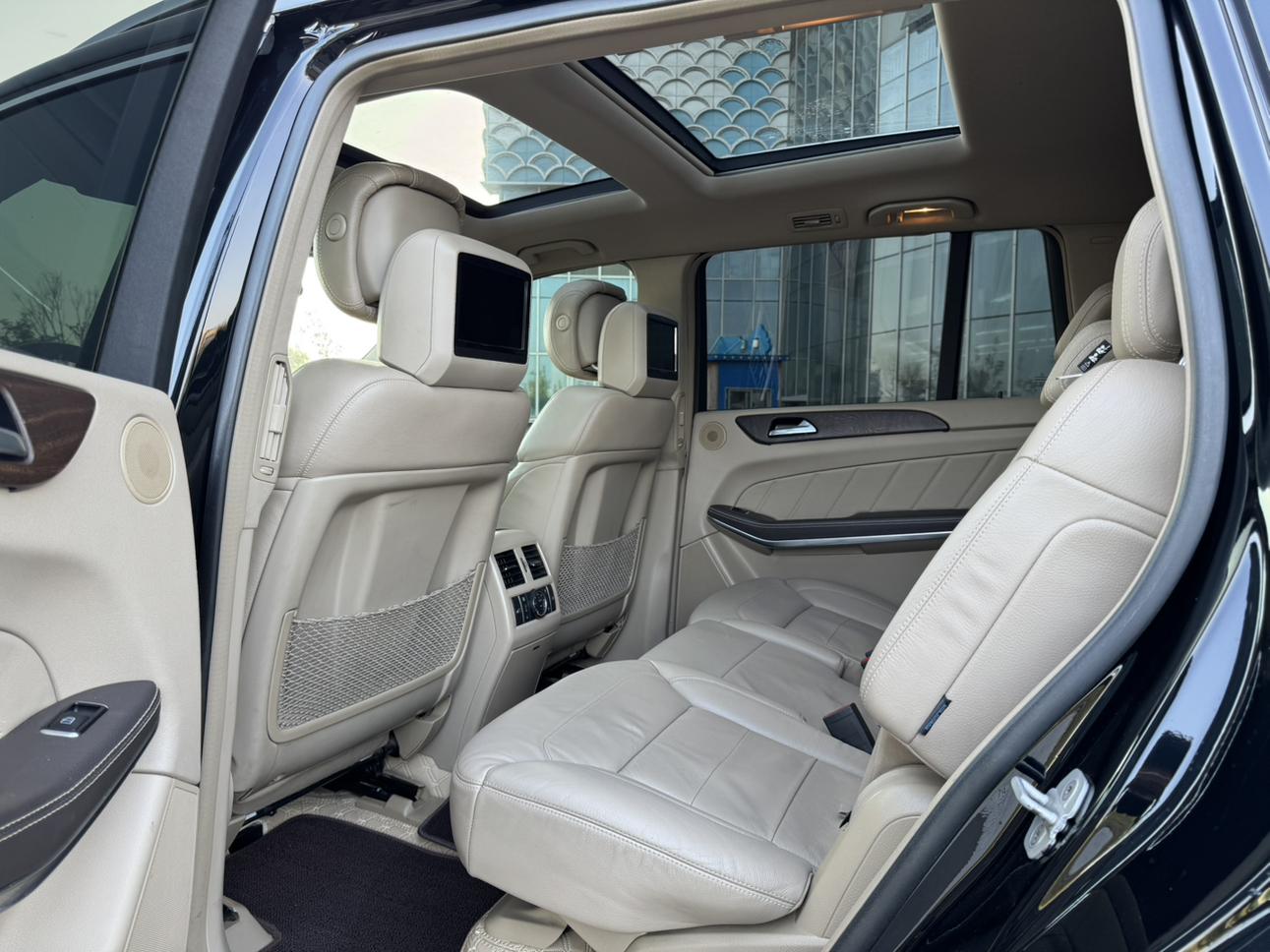 Mercedes-Benz GL 2017 thumb 8