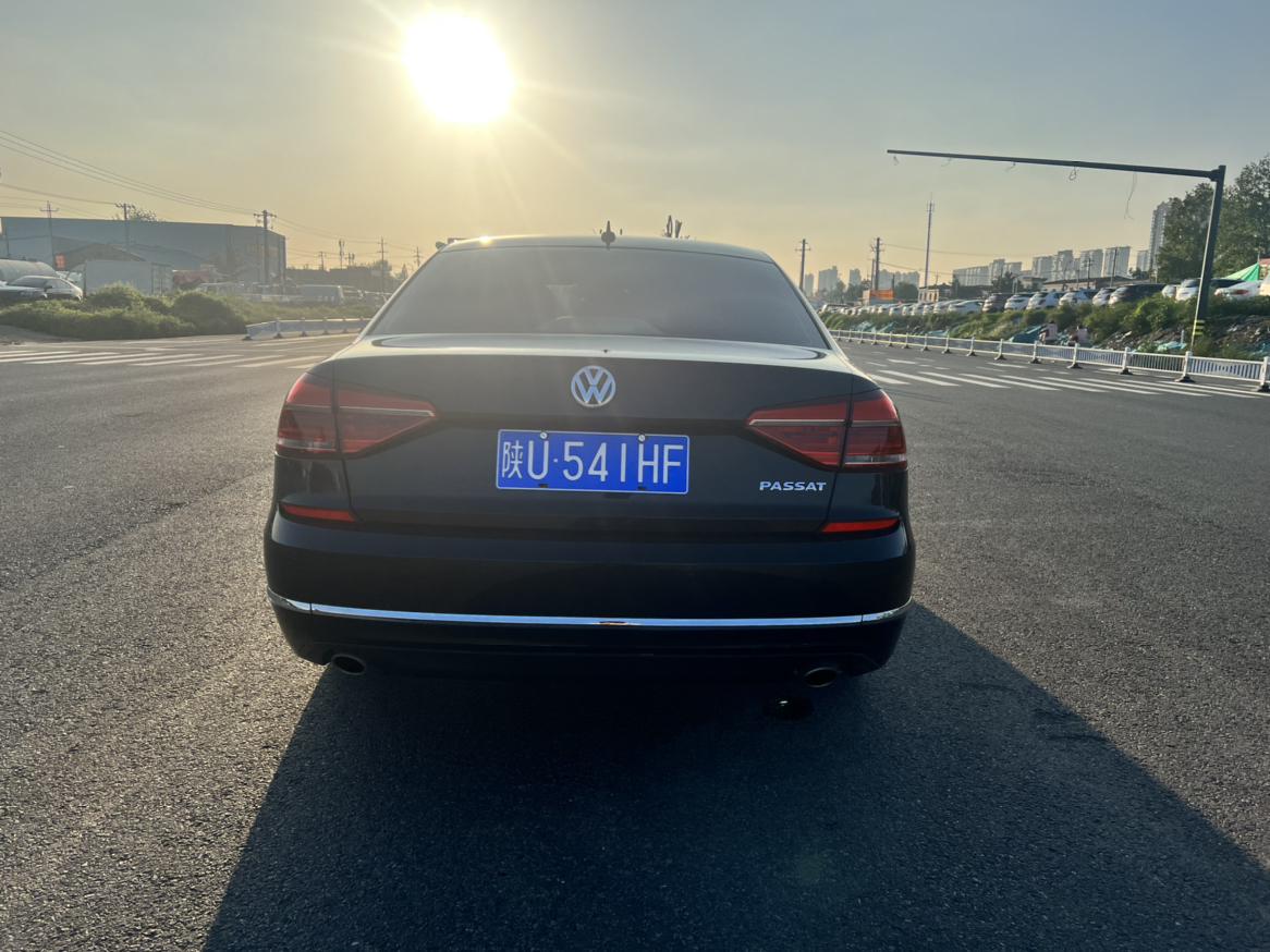 Volkswagen Passat 2018 thumb 3