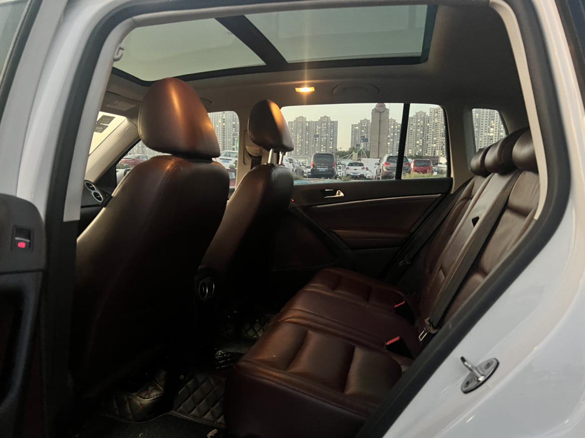 Volkswagen Tiguan 2015 thumb 7