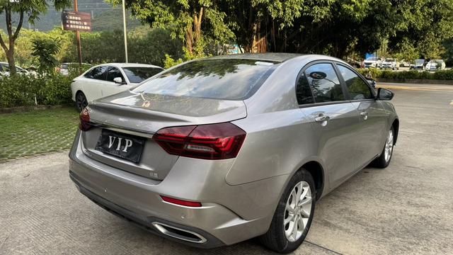 Geely Emgrand 2021 thumb 6