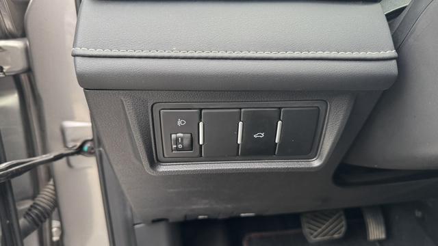 Geely Emgrand 2021 thumb 11