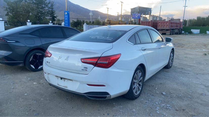 Hongqi H5 2018 thumb 2