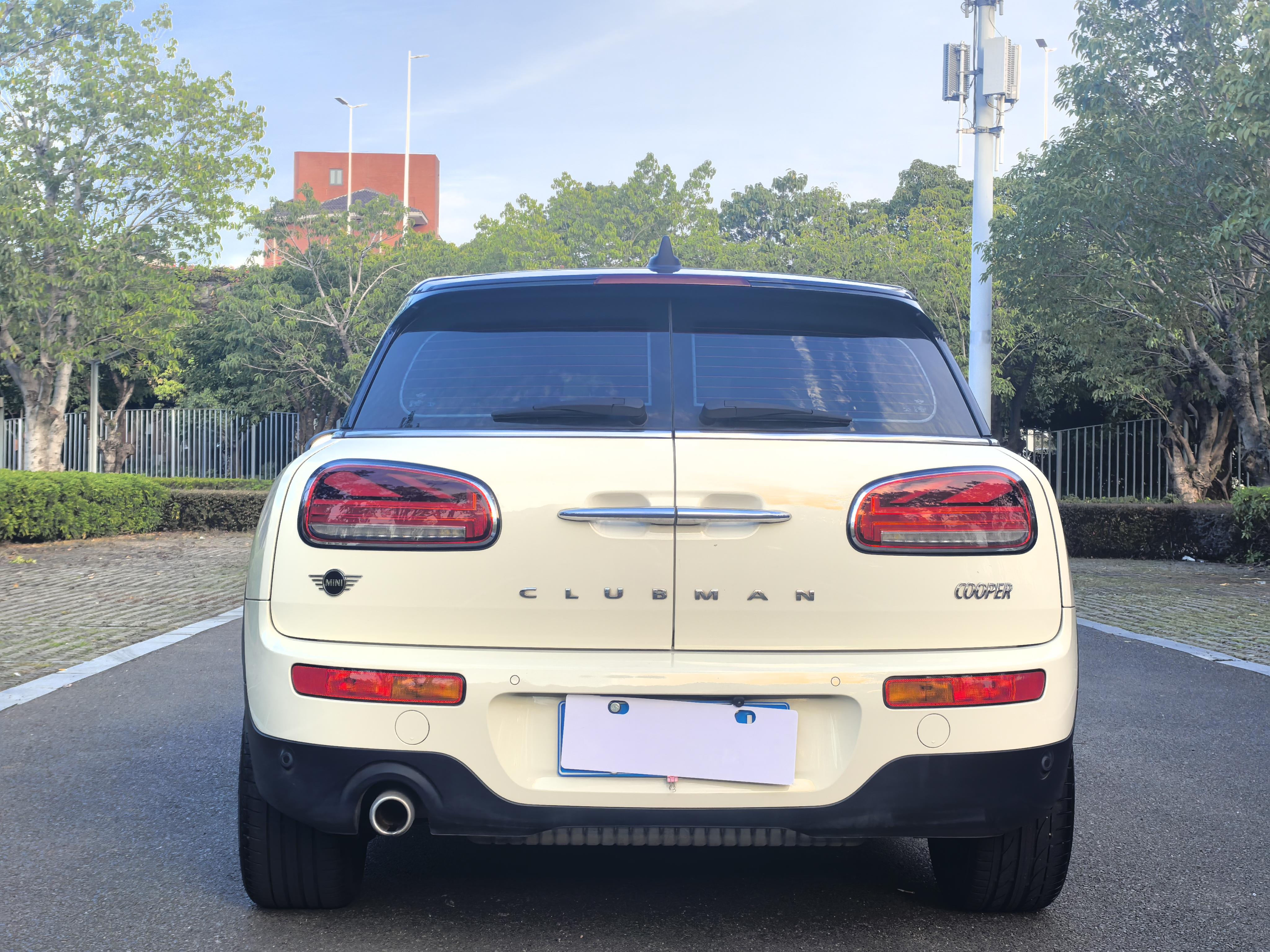 Mini Clubman 2022 thumb 2