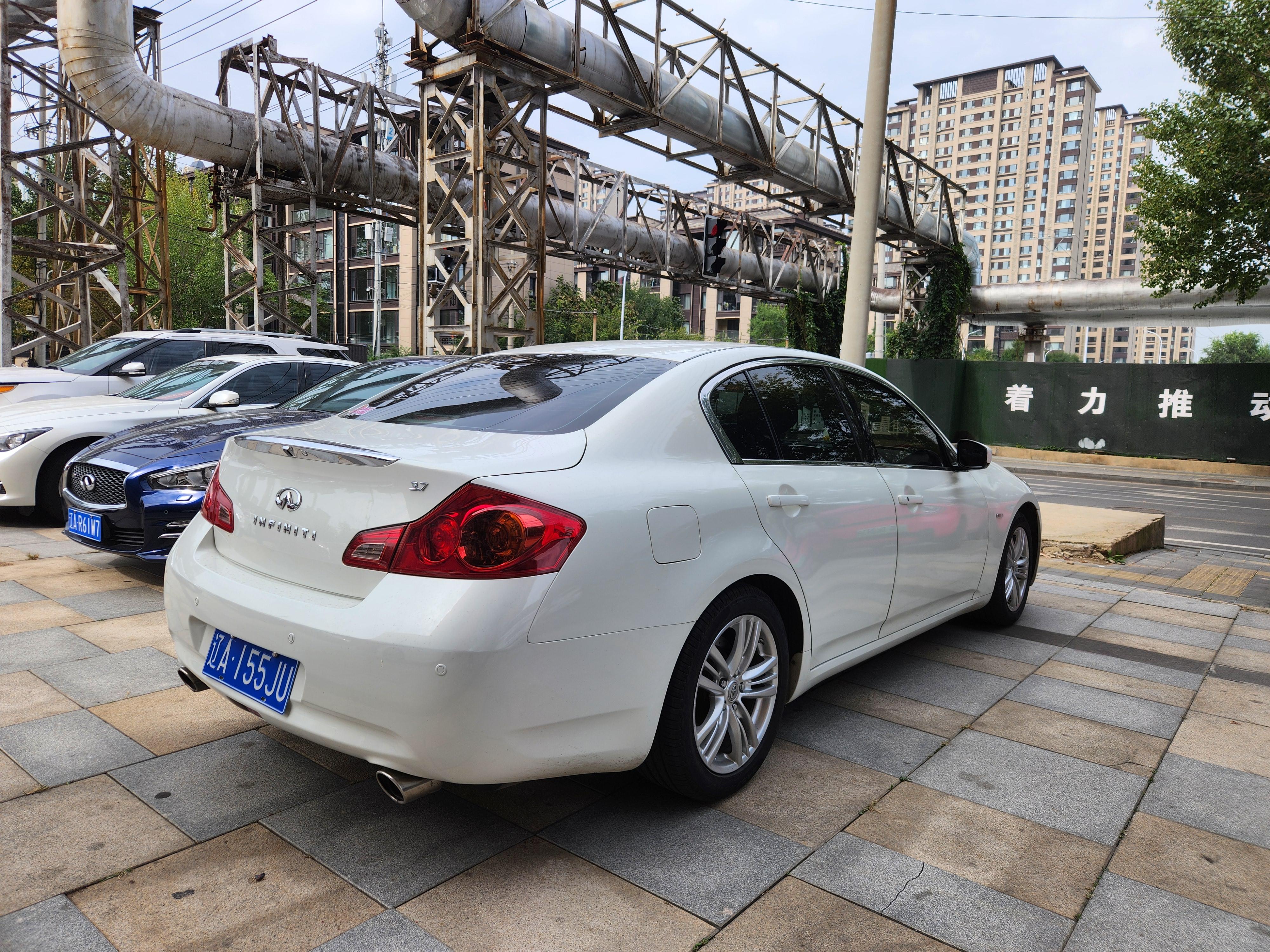Infiniti G 2010 thumb 3