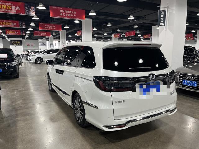 Honda Elysion 2022 thumb 7