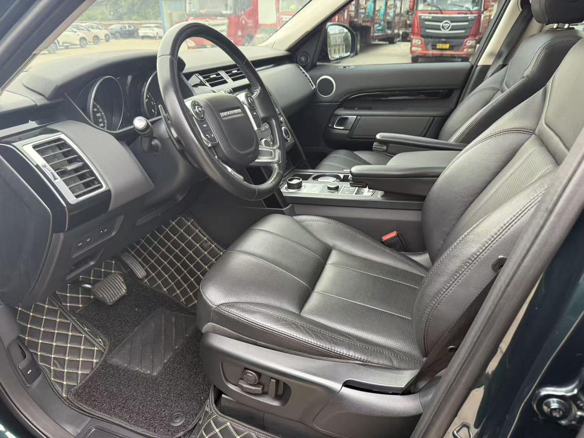 Land Rover Discovery 2017 thumb 10