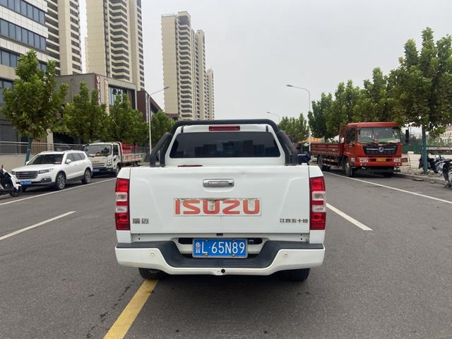 Isuzu RE-MAX 2022 thumb 3