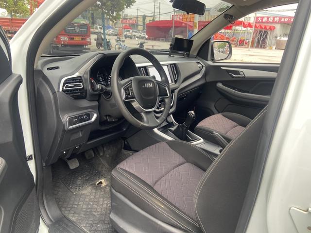 Isuzu RE-MAX 2022 thumb 7