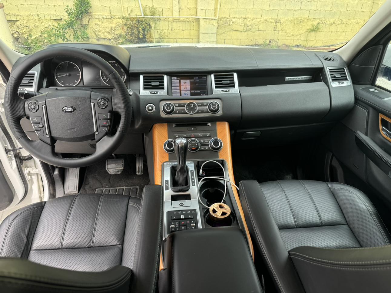 Land Rover Range Rover Sport 2012 thumb 5