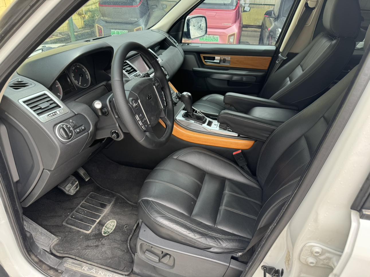 Land Rover Range Rover Sport 2012 thumb 6