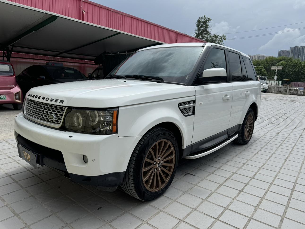 Land Rover Range Rover Sport 2012 thumb 8