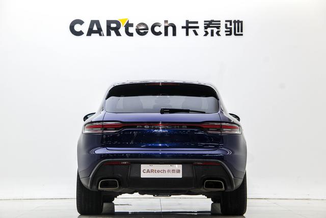 Porsche Macan 2022 thumb 2