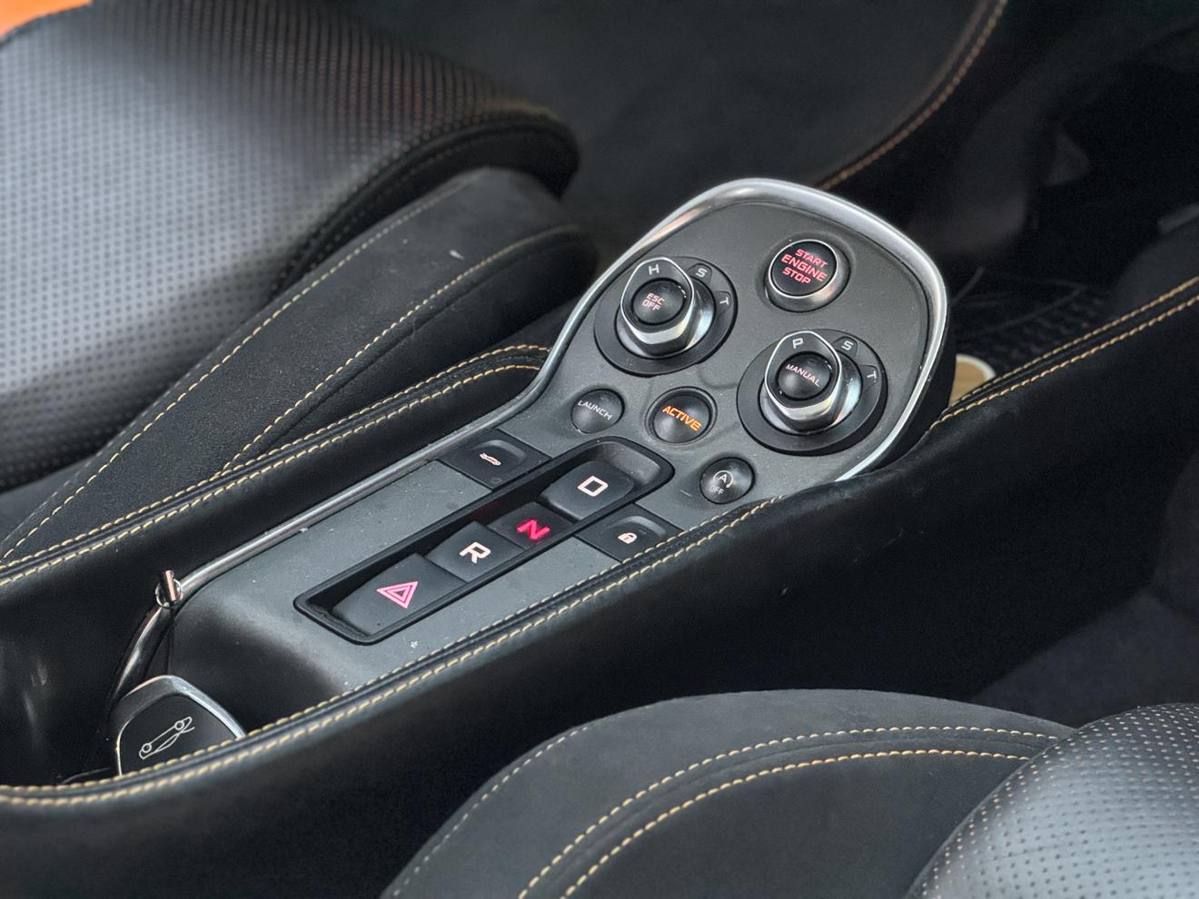 McLaren 540C 2017 thumb 10