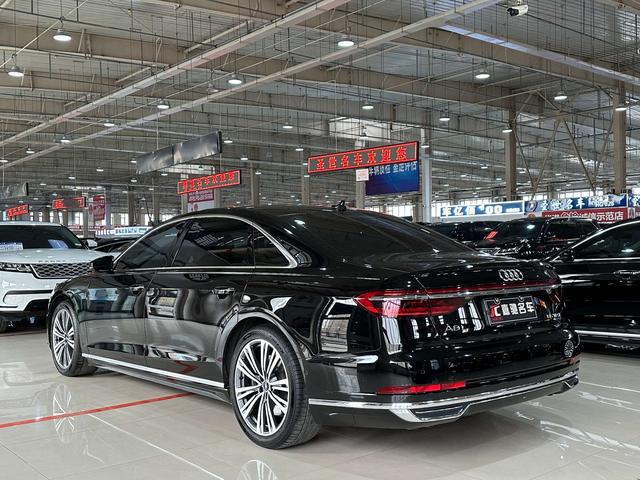 Audi A8 2021 thumb 3