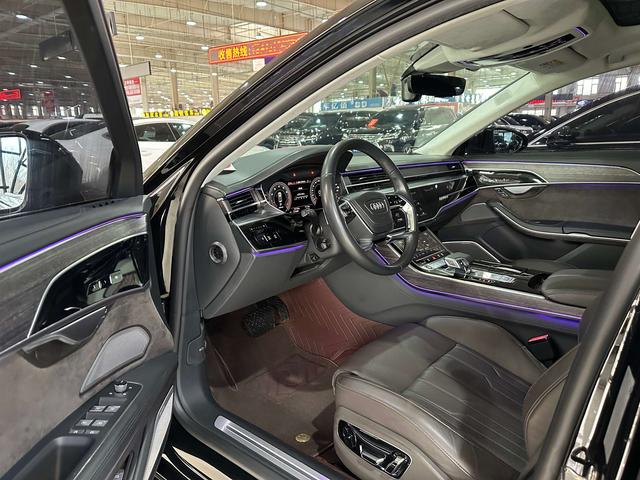 Audi A8 2021 thumb 6